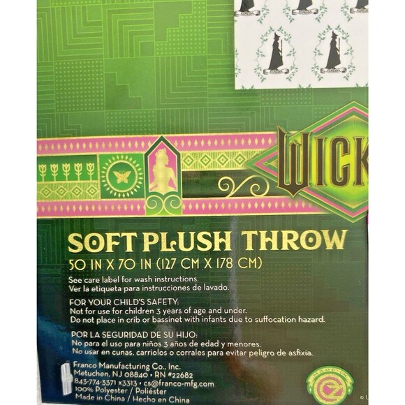 Wicked Elphaba Soft Plush Throw Blanket 50x70 Wizard of Oz Broadway Green Vines - Picture 6 of 6